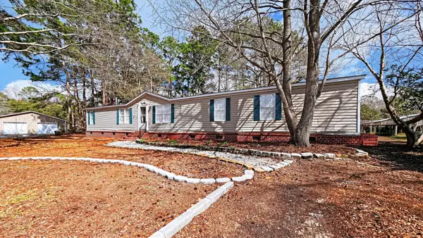628 Deepwood Court, Moncks Corner, SC 29461