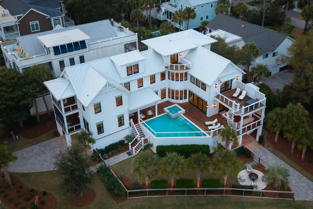 125 Charleston Boulevard, Isle Of Palms, SC 29451 - #1