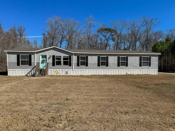 1323 Van Dyke Road, Cottageville, SC 29435
