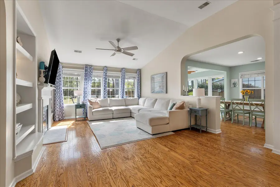 525 Pointe Of Oaks Road, Summerville, SC 29485 - #3