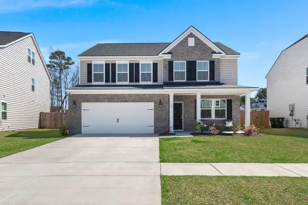 102 Berry Hollow Road, Summerville, SC 29486
