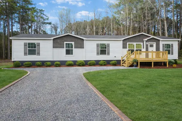 8590 Paxville Highway, Manning, SC 29102