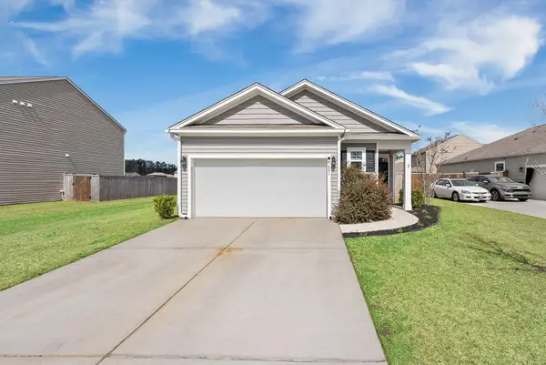 601 Wayton Circle, Moncks Corner, SC 29461