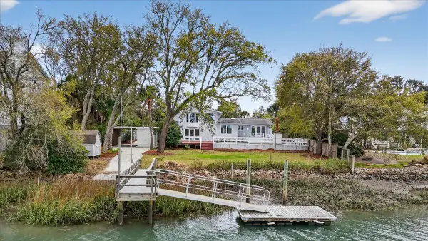 1568 Oak Island Drive, Charleston, SC 29412