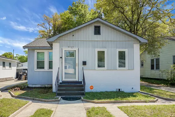 2135 Dorchester Road, North Charleston, SC 29405