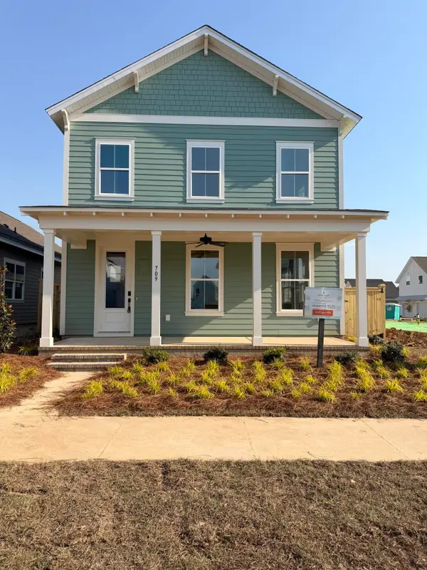 709 Rumbling Leaf Lane #1525, Summerville, SC 29486