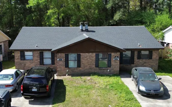 331 Dorchester Manor Boulevard #A & B, North Charleston, SC 29420