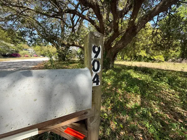 904 Hildebrand Drive, Bonneau, SC 29431