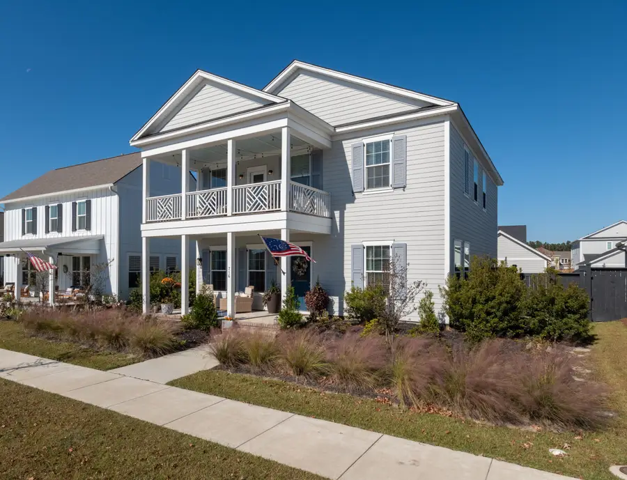 716 Blueway Avenue, Summerville, SC 29486 - #2