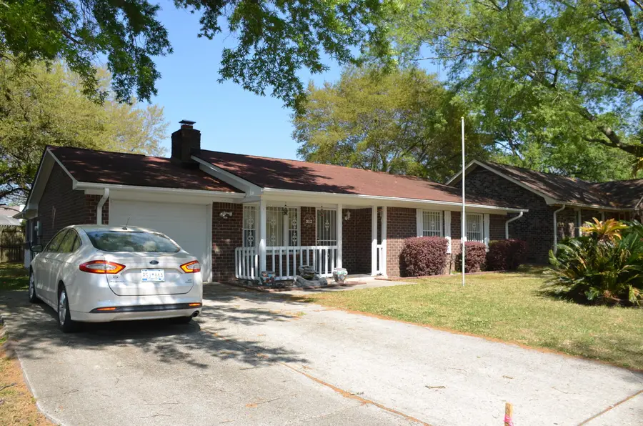 19 Lighthouse Drive, Goose Creek, SC 29445 - #2