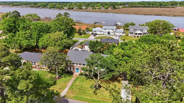 2388 Erskine Avenue, Charleston, SC 29414