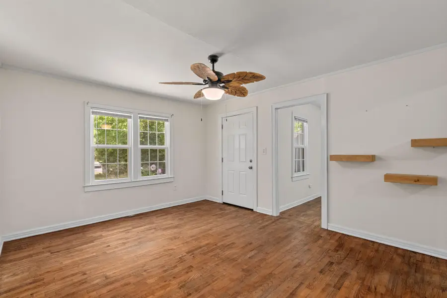 5721 Edison Avenue, Hanahan, SC 29410 - #2