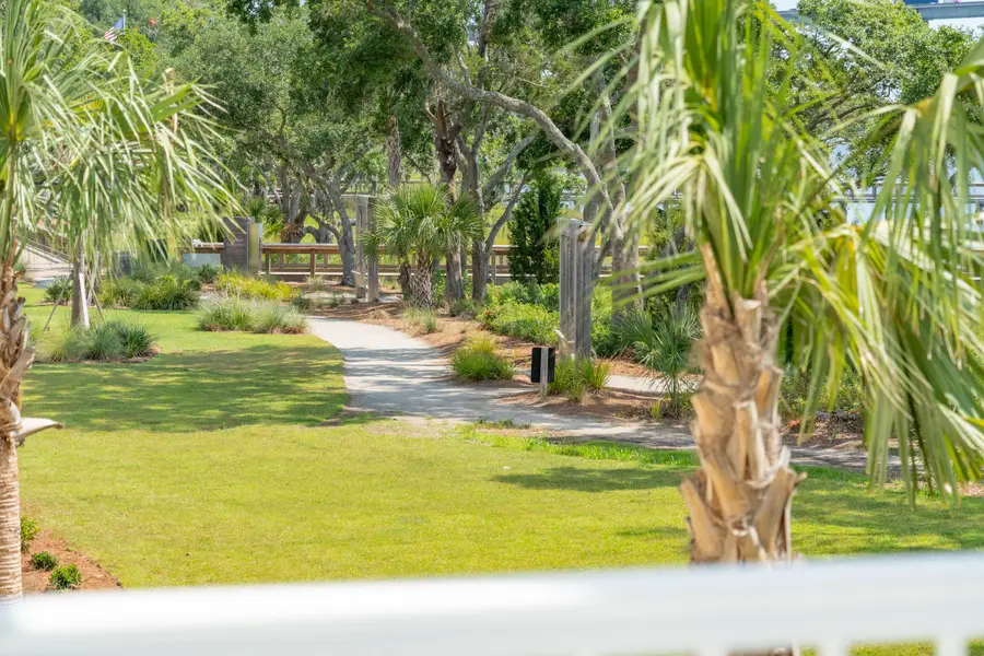 540 Helmsman #1233, Charleston, SC 29492 - #3