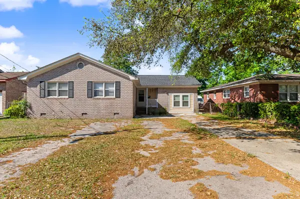 3881 Walnut Street, North Charleston, SC 29405