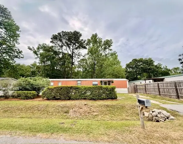 2986 Edbillellis Road, North Charleston, SC 29406