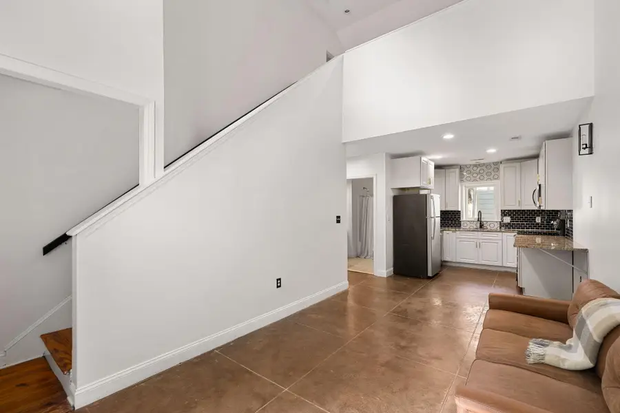 24 Strawberry Lane #Apt B, Charleston, SC 29403 - #3