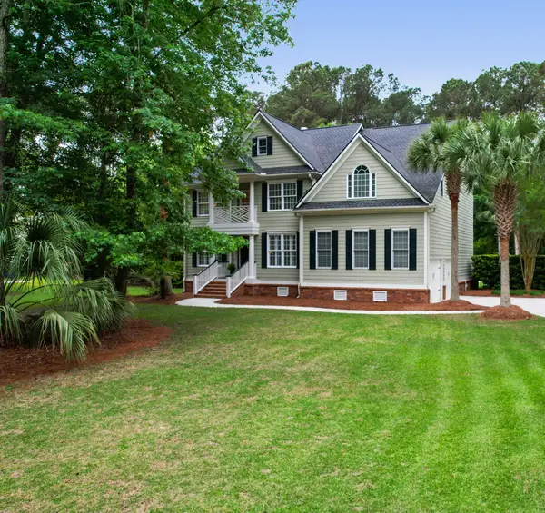 3474 Shagbark Circle, Mount Pleasant, SC 29466
