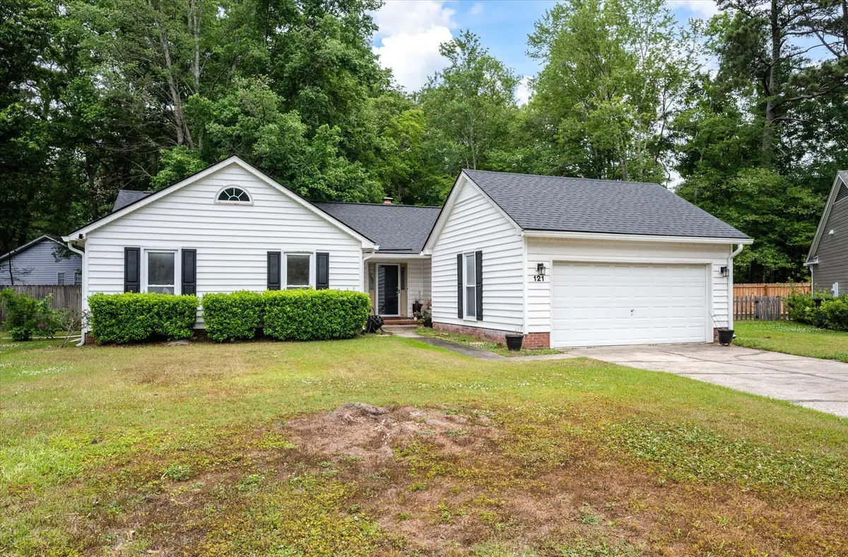 121 Hamlet Road, Summerville, SC 29485 - #1