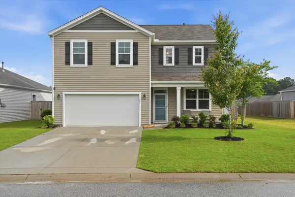597 Wayton Circle, Moncks Corner, SC 29461