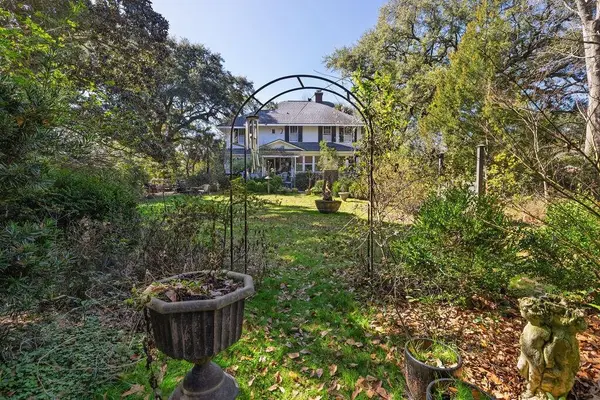 2127 Coker Avenue, Charleston, SC 29412