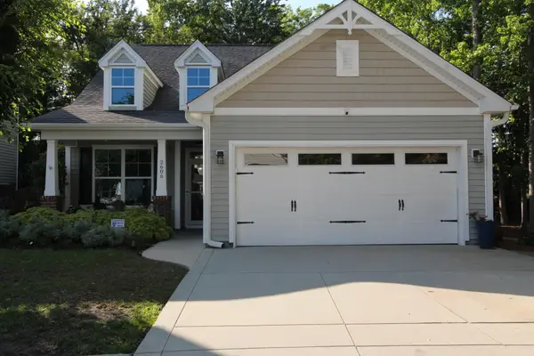 2606 Lohr Drive, Mount Pleasant, SC 29464