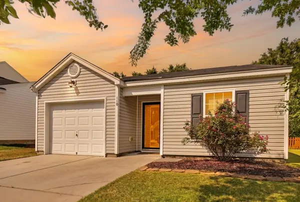 110 Coosawatchie Street, Summerville, SC 29485