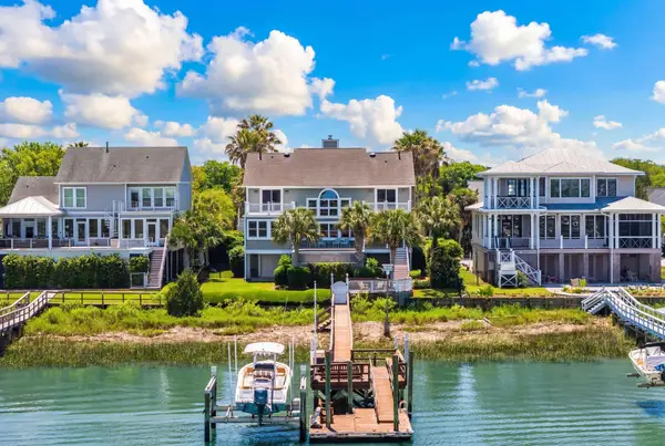 16 Intracoastal Court, Isle of Palms, SC 29451