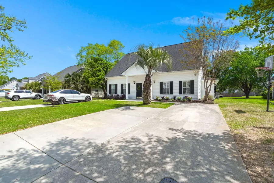 3225 Queensgate Way, Mount Pleasant, SC 29466 - #2