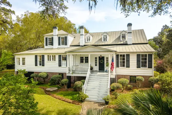 517 W Carolina Avenue, Summerville, SC 29483