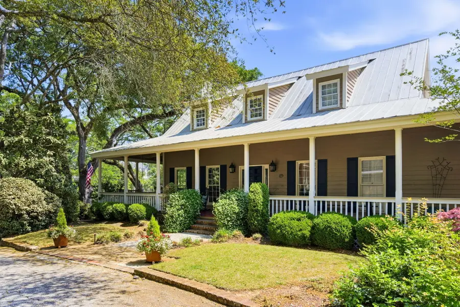 143 Live Oak Drive, Mount Pleasant, SC 29464 - #2