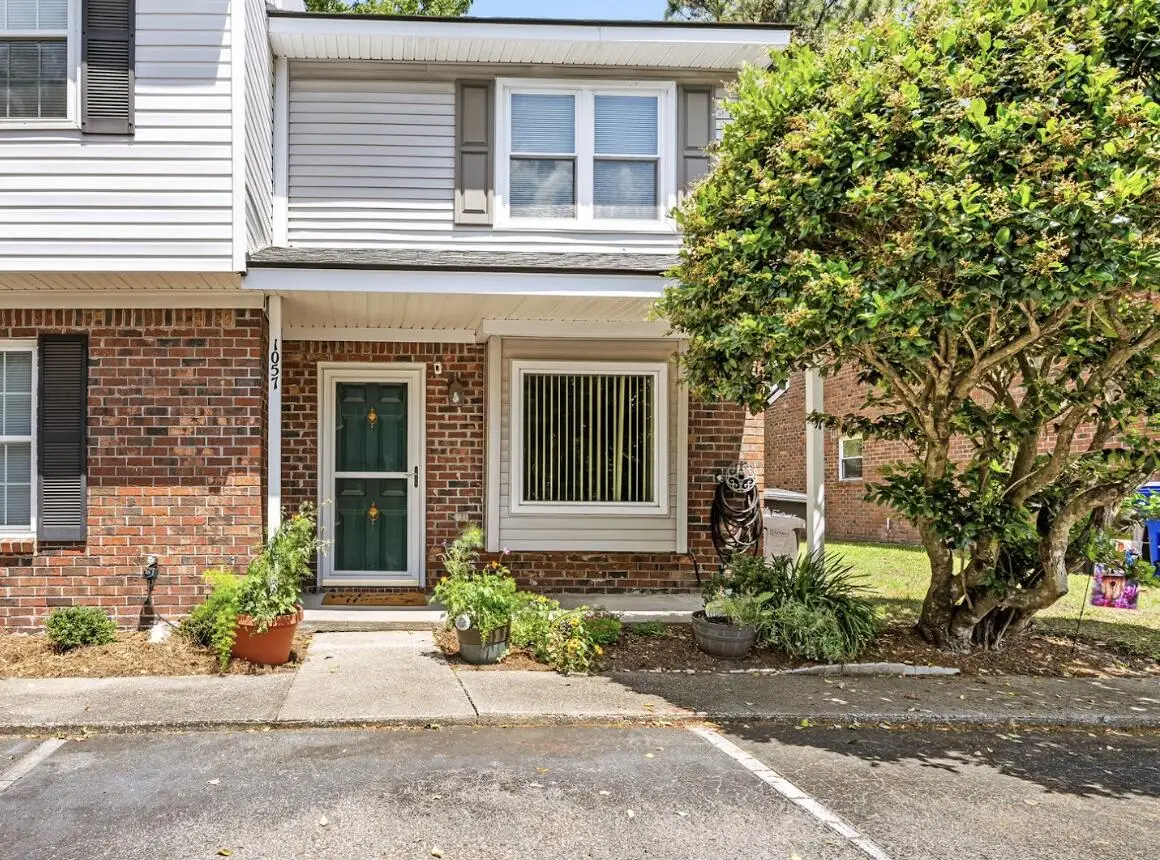 1057 Hunters Trace, Mount Pleasant, SC 29464 - #1