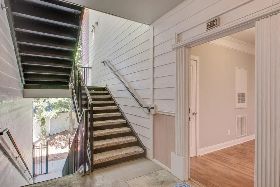 1025 Riverland Woods Place #Apt 214, Charleston, SC 29412 - #2