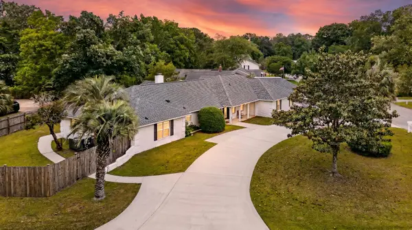 23 Shadowmoss Parkway, Charleston, SC 29414