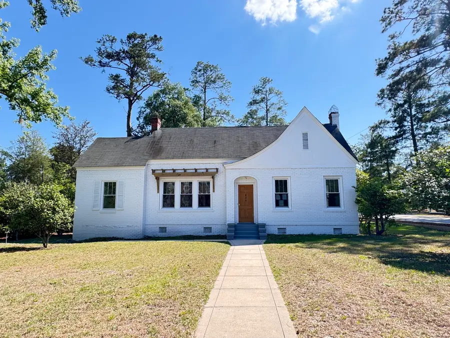 800 Hampton Street, Walterboro, SC 29488 - #2