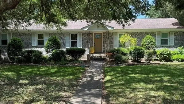 1327 Oceanview Road, Charleston, SC 29412