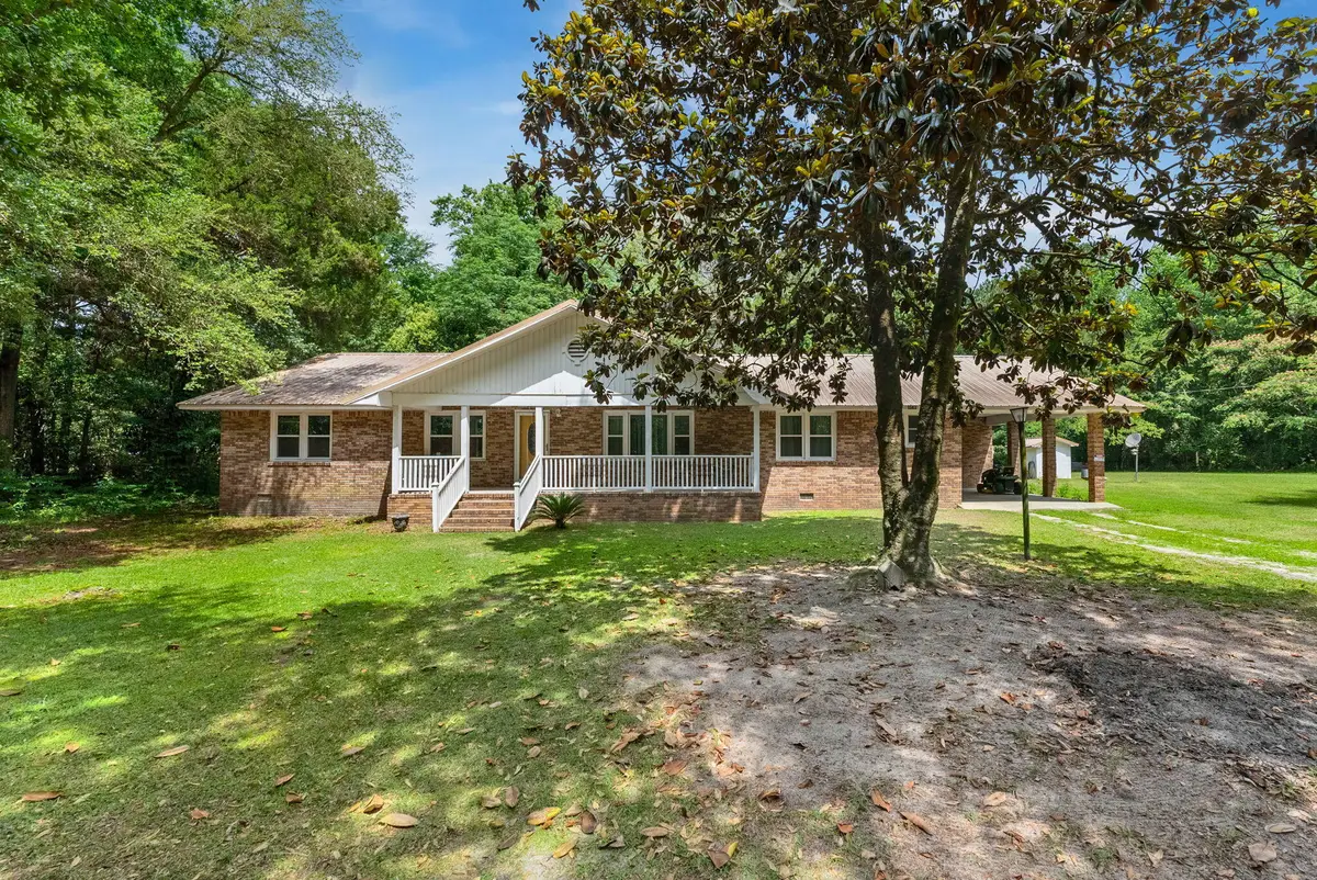 1147 Walter Road, Bonneau, SC 29431 - #1