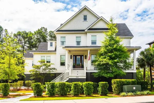 260 Island Park Drive, Charleston, SC 29492