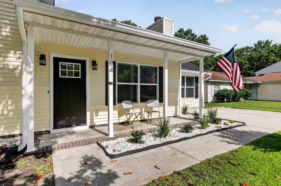 104 Blue Ridge Trail, North Charleston, SC 29418 - #2