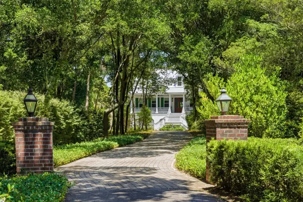 1194 Fort Lamar Road, Charleston, SC 29412
