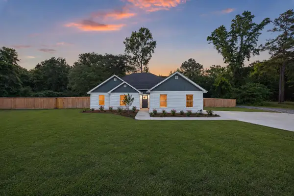 6324 N Highway 17, Awendaw, SC 29429