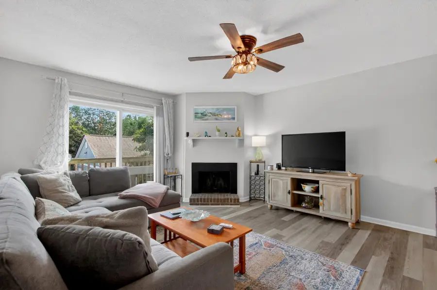1402 Camp Road #Apt 9g, Charleston, SC 29412 - #3