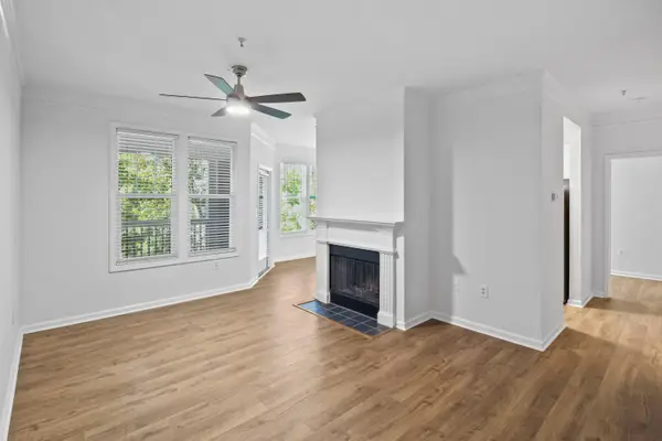 2033 Chatelain Way, Mount Pleasant, SC 29464