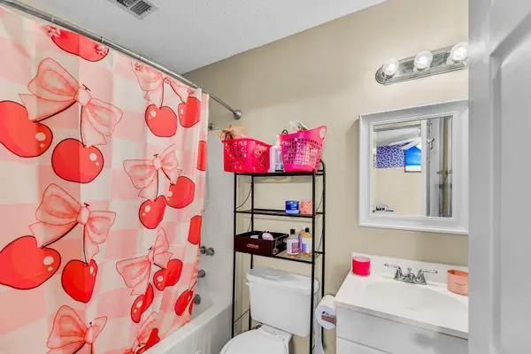 118 Luden Drive #Apt B, Summerville, SC 29483