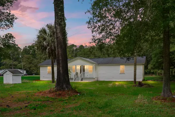 1393 Harristown Road, Bonneau, SC 29431