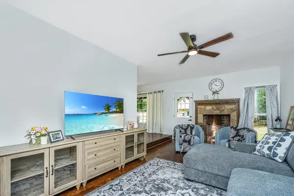 112 Foxfire Court, Summerville, SC 29486