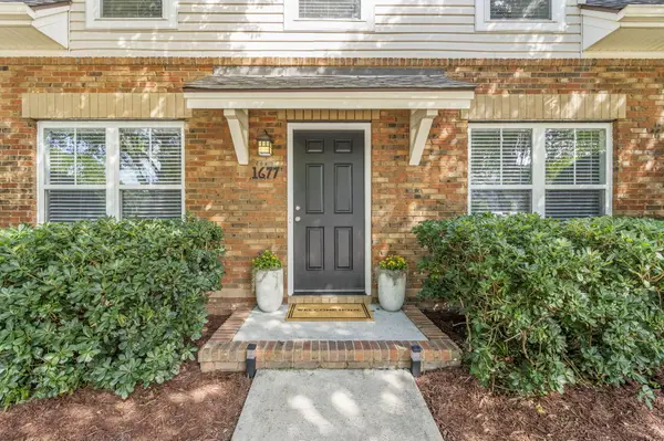 1677 Lauda Drive, Mount Pleasant, SC 29464