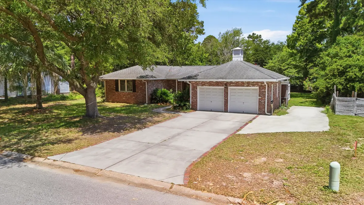 686 Pelzer Drive, Mount Pleasant, SC 29464 - #1