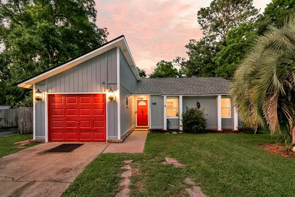 109 Carriage Court, Summerville, SC 29486