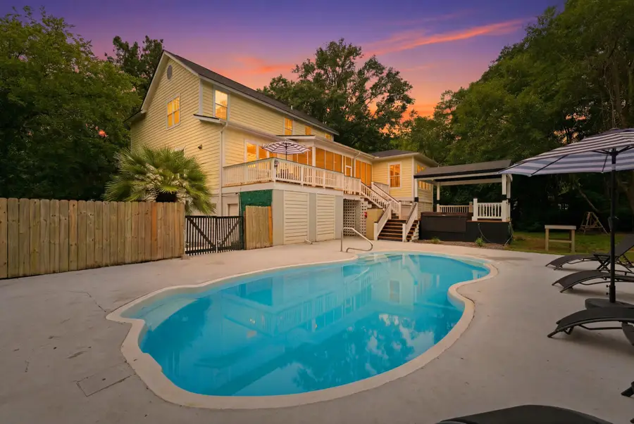 206 Clifton Street, Summerville, SC 29483 - #2