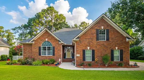 209 Gleneagles Drive, Summerville, SC 29483